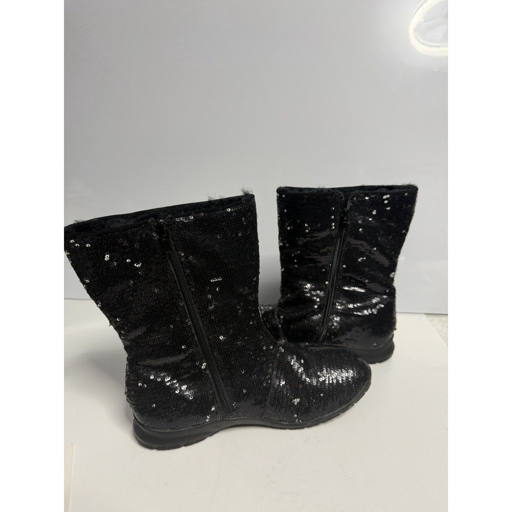 New with box Joan Boyce Black Sequins Cold Weather Boots Faux Fur Lined 8.5 C-5